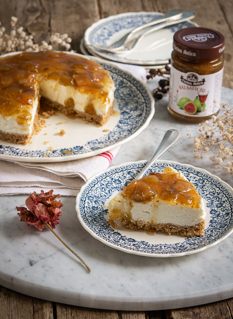 No-bake vanilla cheesecake with “Salsafichi” fig sauce